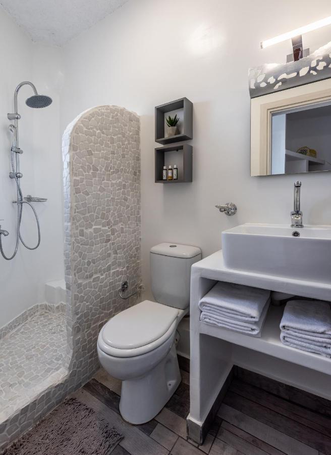 Milos Inn Adamantas  Buitenkant foto