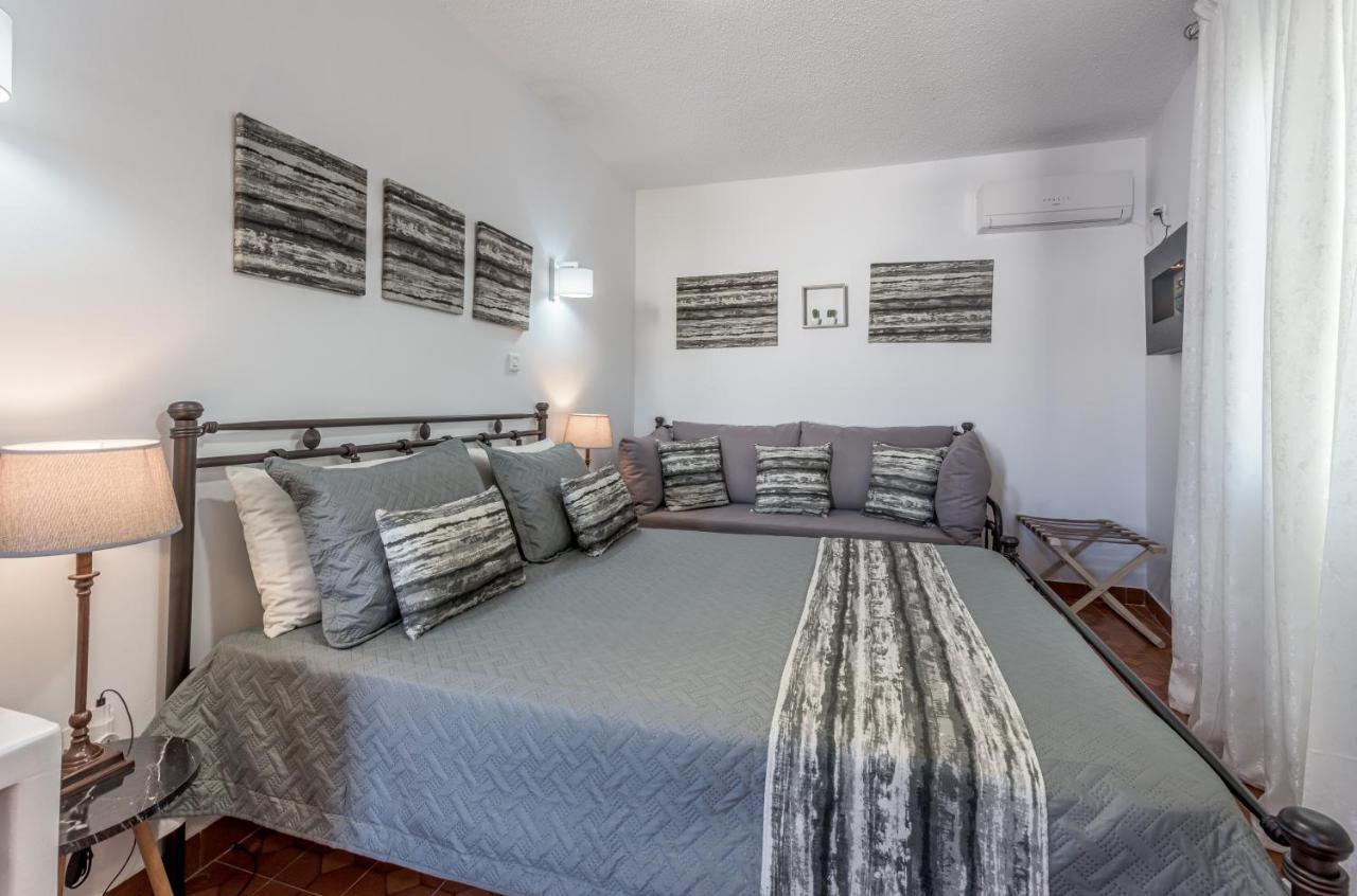 Milos Inn Adamantas  Buitenkant foto